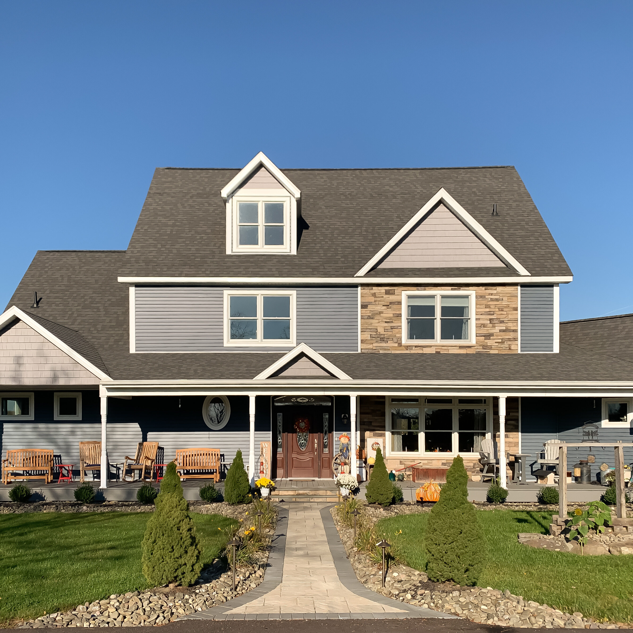 Over 2,500 sqft